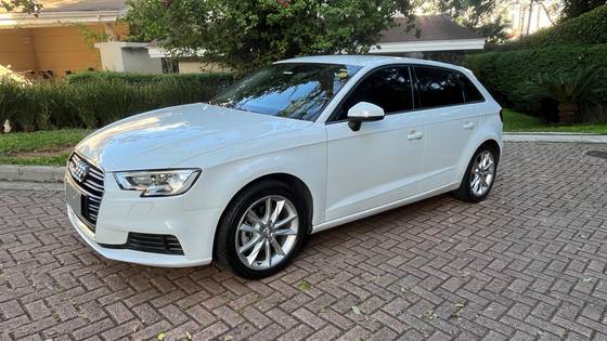 AUDI A3 2017