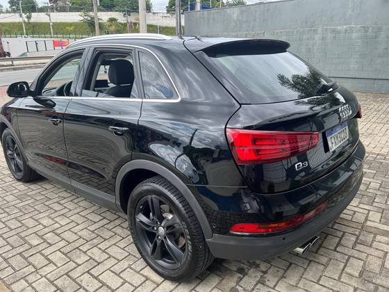 AUDI Q3 2017