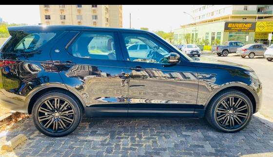 LAND ROVER DISCOVERY 2018