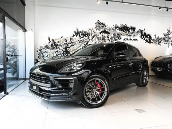 PORSCHE MACAN 2022