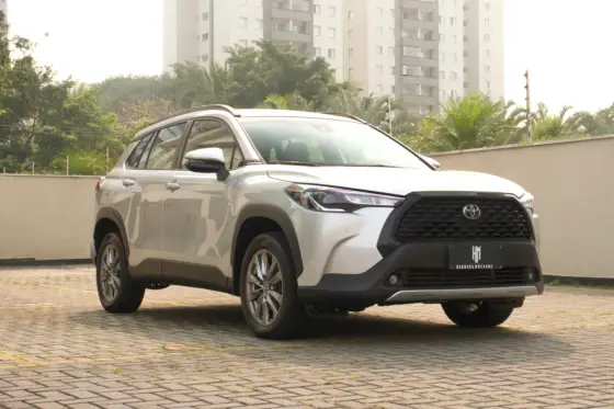 TOYOTA COROLLA CROSS 2024