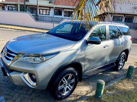 TOYOTA HILUX SW4 2018