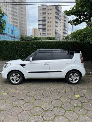 KIA SOUL 2012