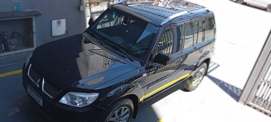 MITSUBISHI PAJERO TR4 2015