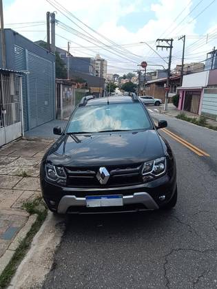 RENAULT DUSTER 2016