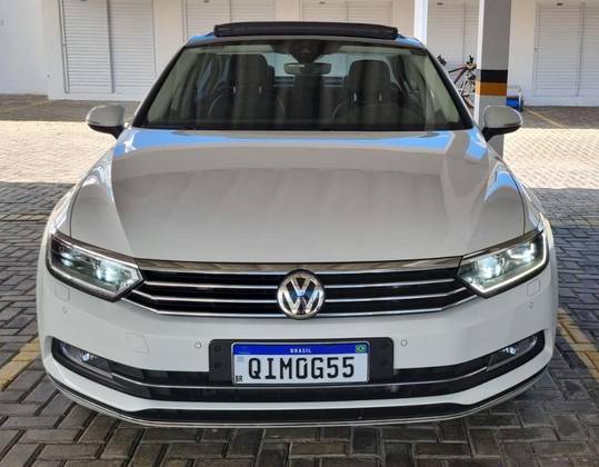 VOLKSWAGEN PASSAT 2017