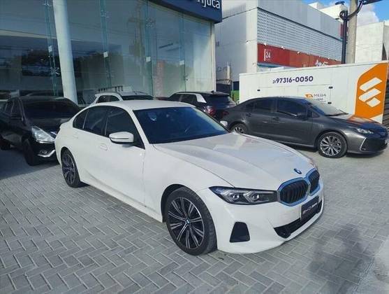 BMW 320i 2024