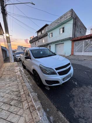 CHEVROLET MONTANA 2014