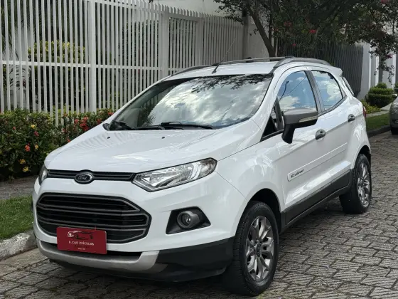 FORD ECOSPORT 2015
