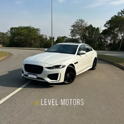 JAGUAR XE 2020