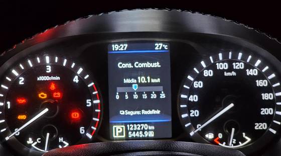 NISSAN FRONTIER 2019