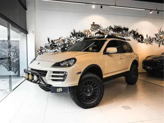 PORSCHE CAYENNE 2010