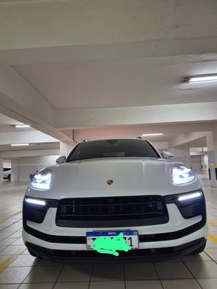 PORSCHE MACAN 2025
