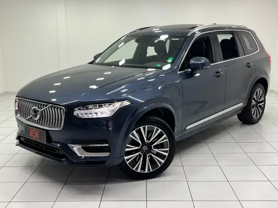 VOLVO XC90 2021
