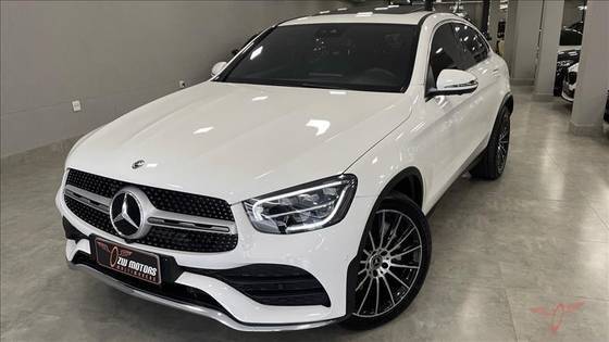 MERCEDES-BENZ GLC 300 2020