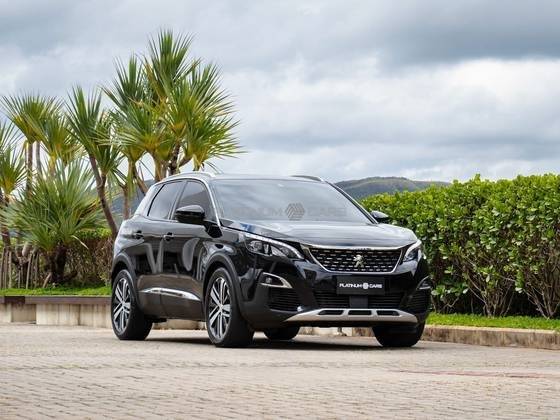 PEUGEOT 3008 2018