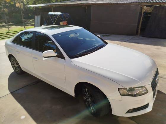 AUDI A4 2012