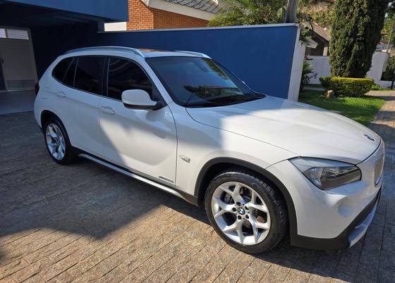 BMW X1 2012