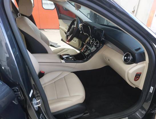 MERCEDES-BENZ C 180 2020