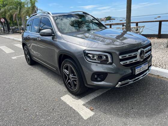 MERCEDES-BENZ GLB 200 2020