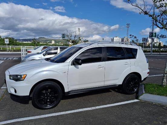 MITSUBISHI OUTLANDER 2013