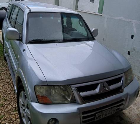 MITSUBISHI PAJERO FULL 2006
