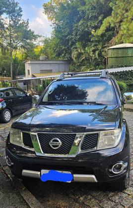 NISSAN FRONTIER 2014
