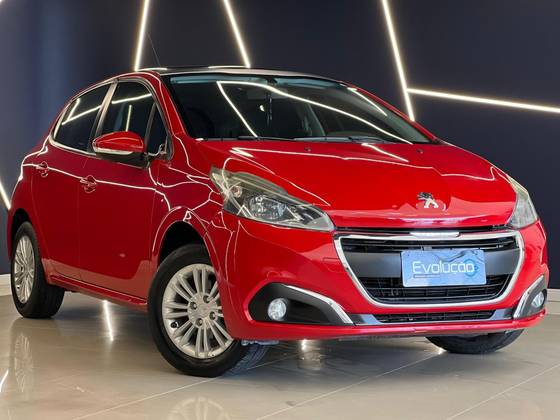 PEUGEOT 208 2017