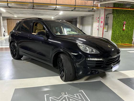 PORSCHE CAYENNE 2014