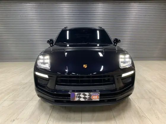 PORSCHE MACAN 2022