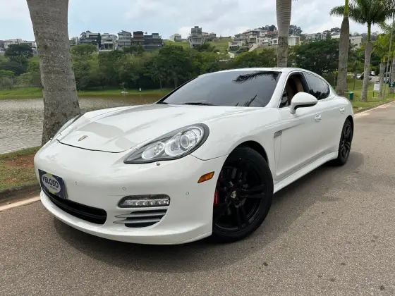PORSCHE PANAMERA 2011