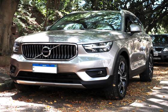 VOLVO XC40 2021