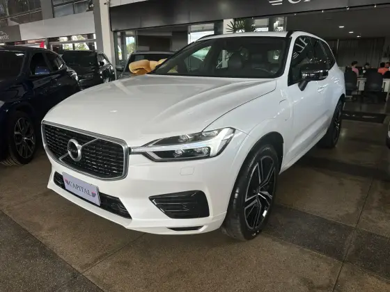 VOLVO XC60 2020
