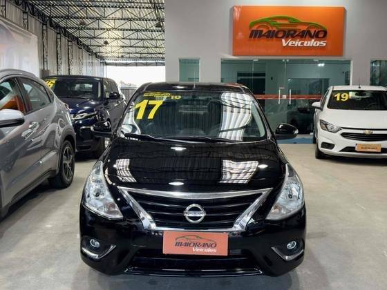 NISSAN VERSA 2017