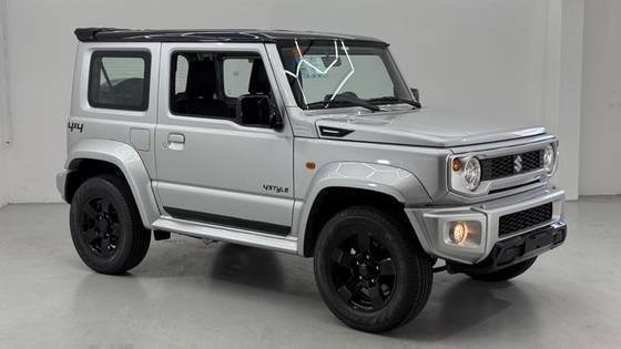 SUZUKI JIMNY 2025