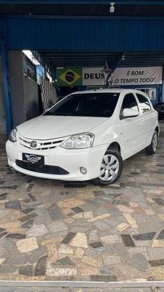 TOYOTA ETIOS 2015