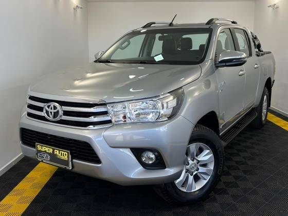 TOYOTA HILUX 2018