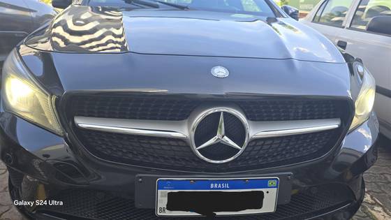 MERCEDES-BENZ CLA 200 2016