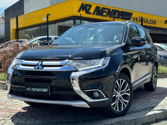 MITSUBISHI OUTLANDER 2016