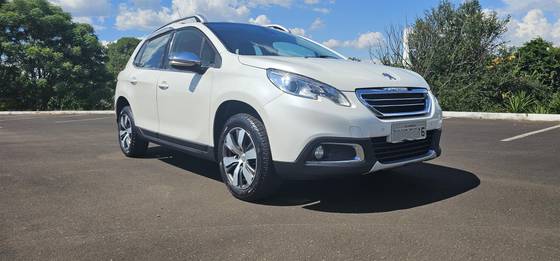 PEUGEOT 2008 2016