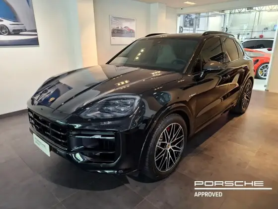 PORSCHE CAYENNE 2024