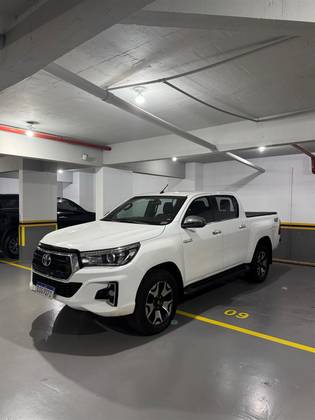 TOYOTA HILUX 2020