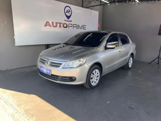 VOLKSWAGEN VOYAGE 2012