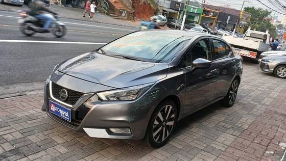 NISSAN VERSA 2023