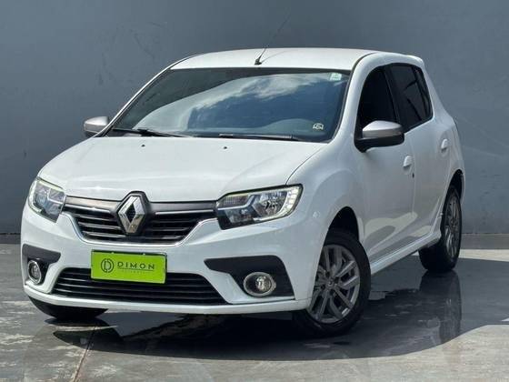 RENAULT SANDERO 2022