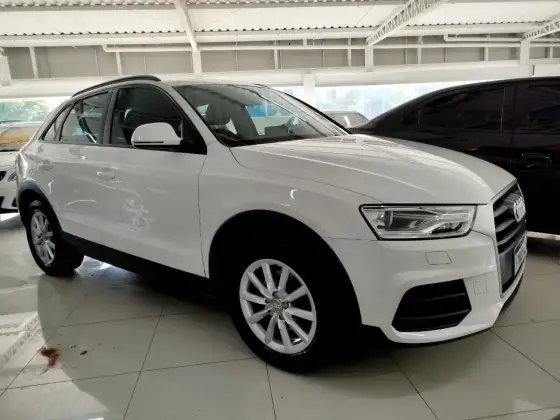 AUDI Q3 2018