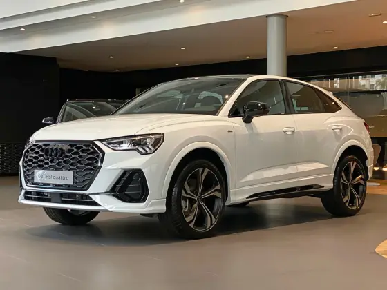 AUDI Q3 2025