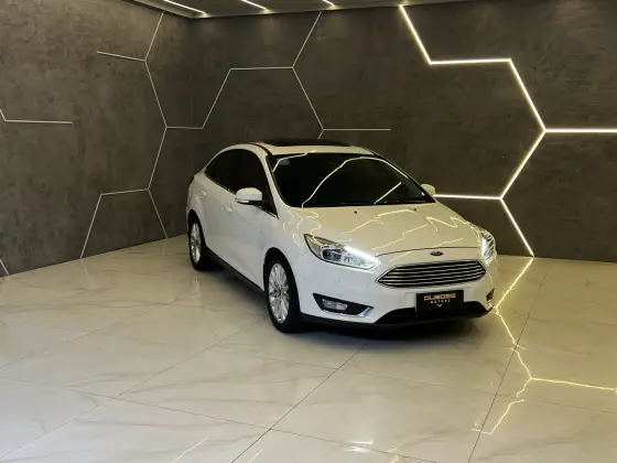 FORD FOCUS 2016