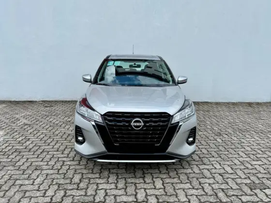 NISSAN KICKS 2024