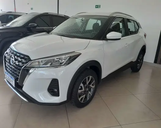 NISSAN KICKS 2022